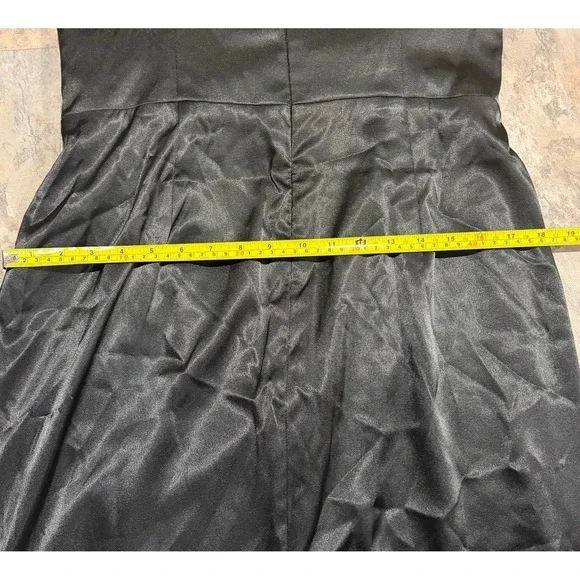 NWT Black Satin Strapless  Dress Size 14 Bridesmaid Cocktail Formal Prom - Picture 7 of 8